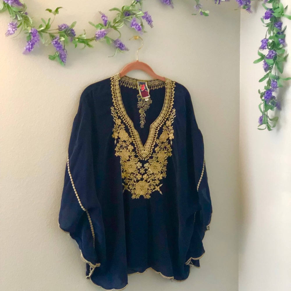 Flowy navy blue Johnny Was blouse
